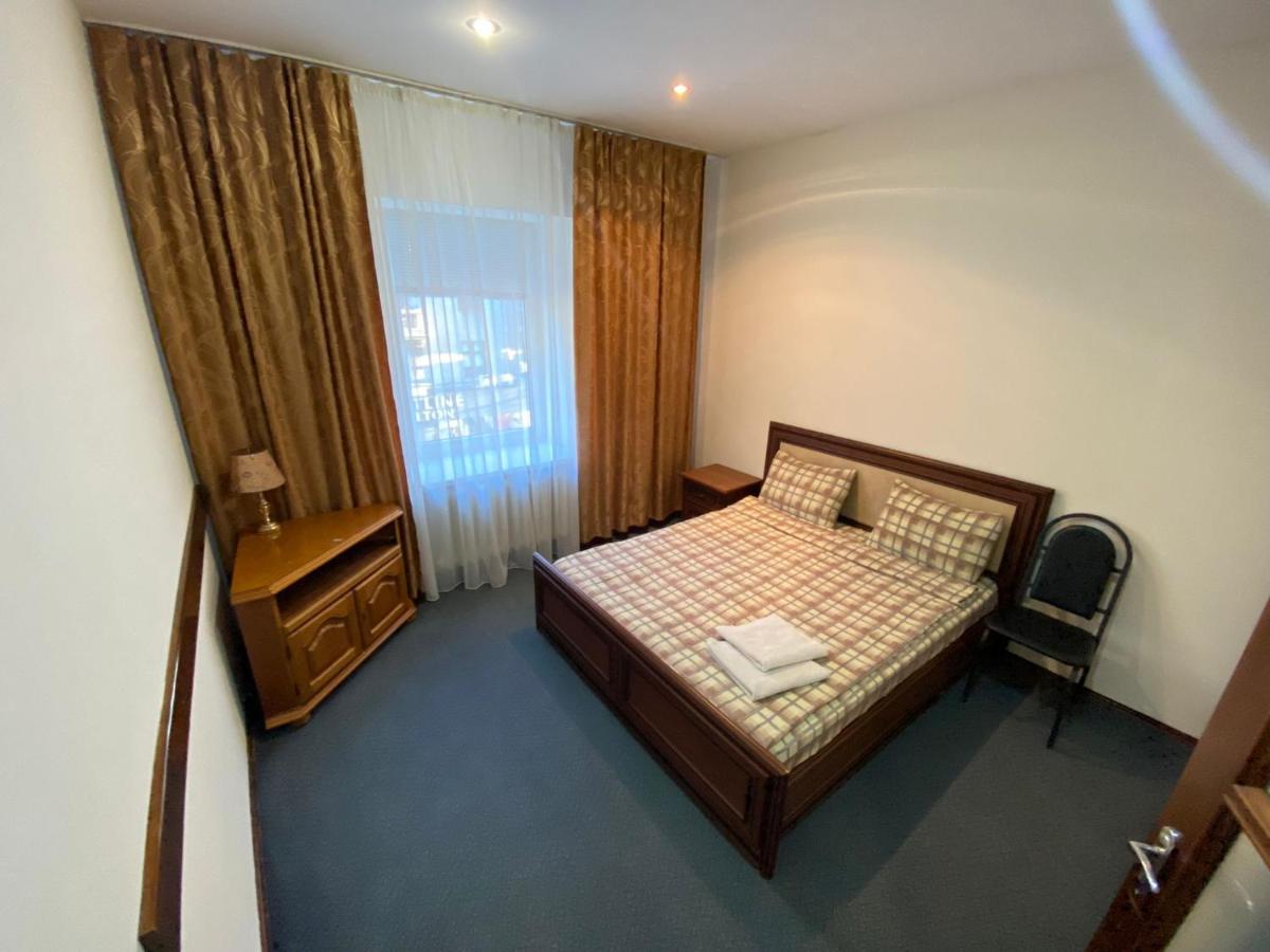 White New Apartments Ultracentral 2-Rooms In The Heart キシナウ エクステリア 写真