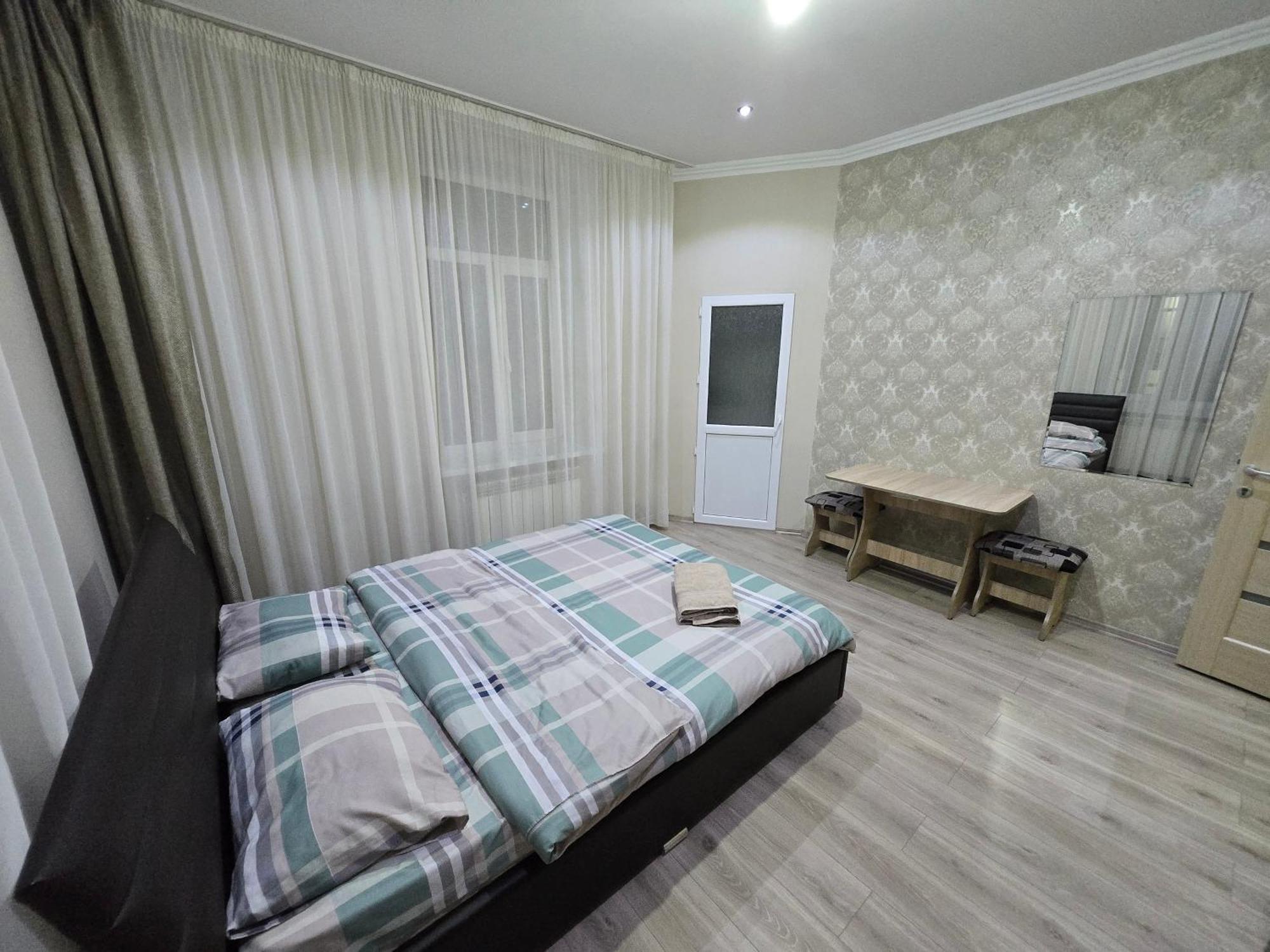 White New Apartments Ultracentral 2-Rooms In The Heart キシナウ エクステリア 写真