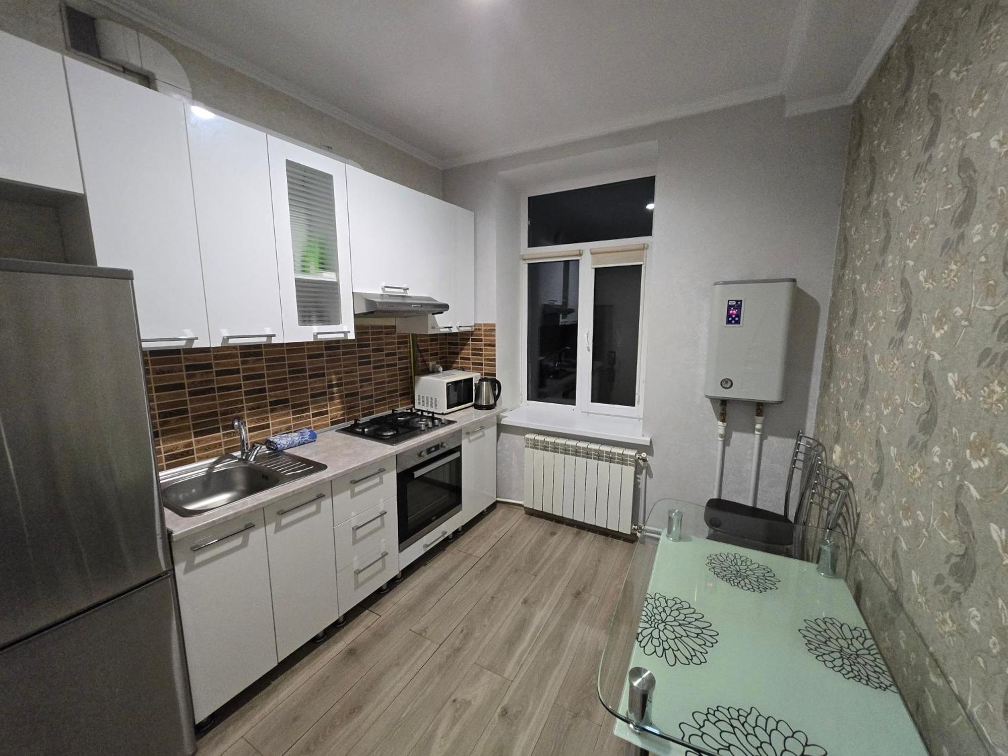 White New Apartments Ultracentral 2-Rooms In The Heart キシナウ エクステリア 写真