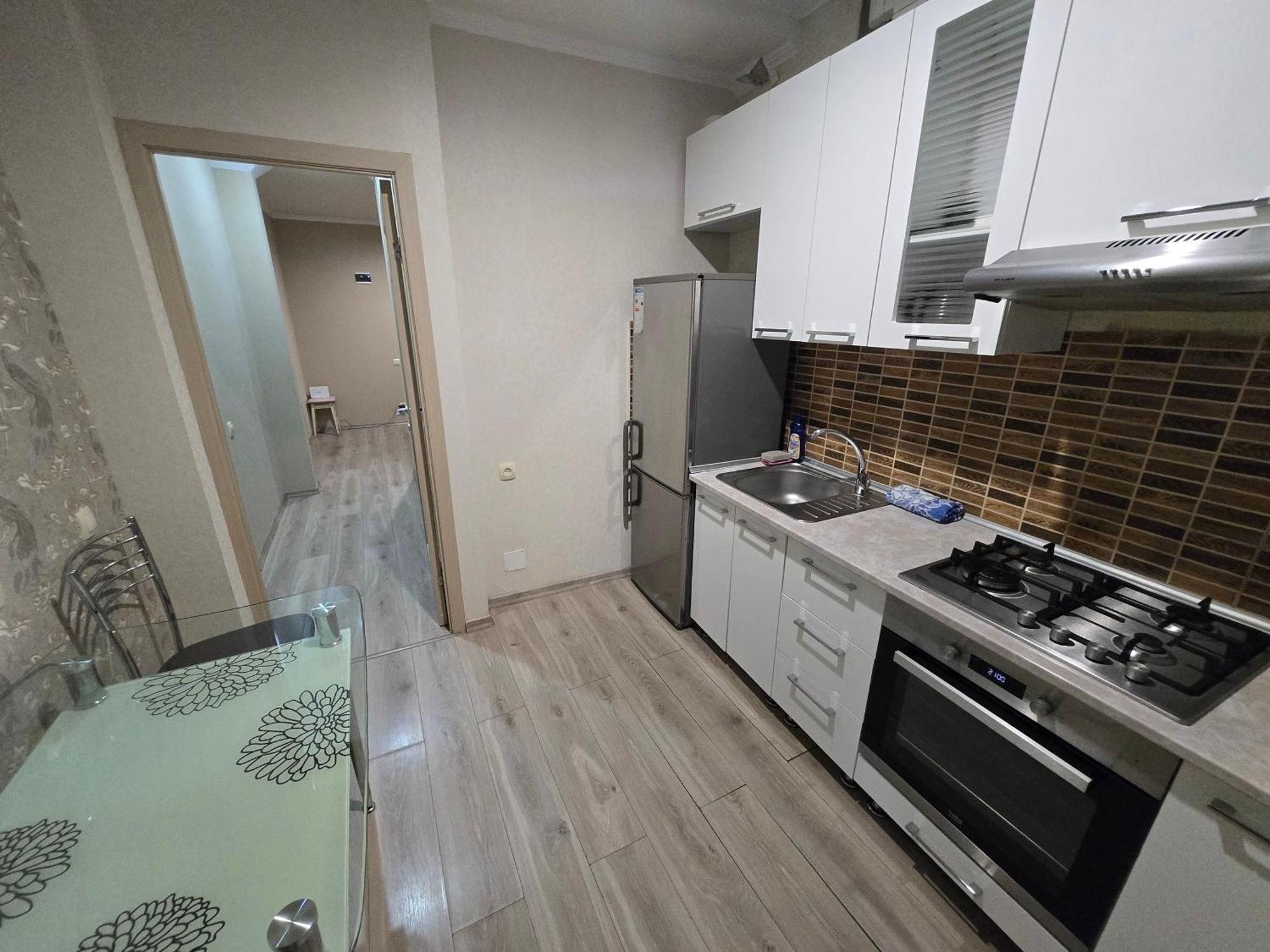 White New Apartments Ultracentral 2-Rooms In The Heart キシナウ エクステリア 写真